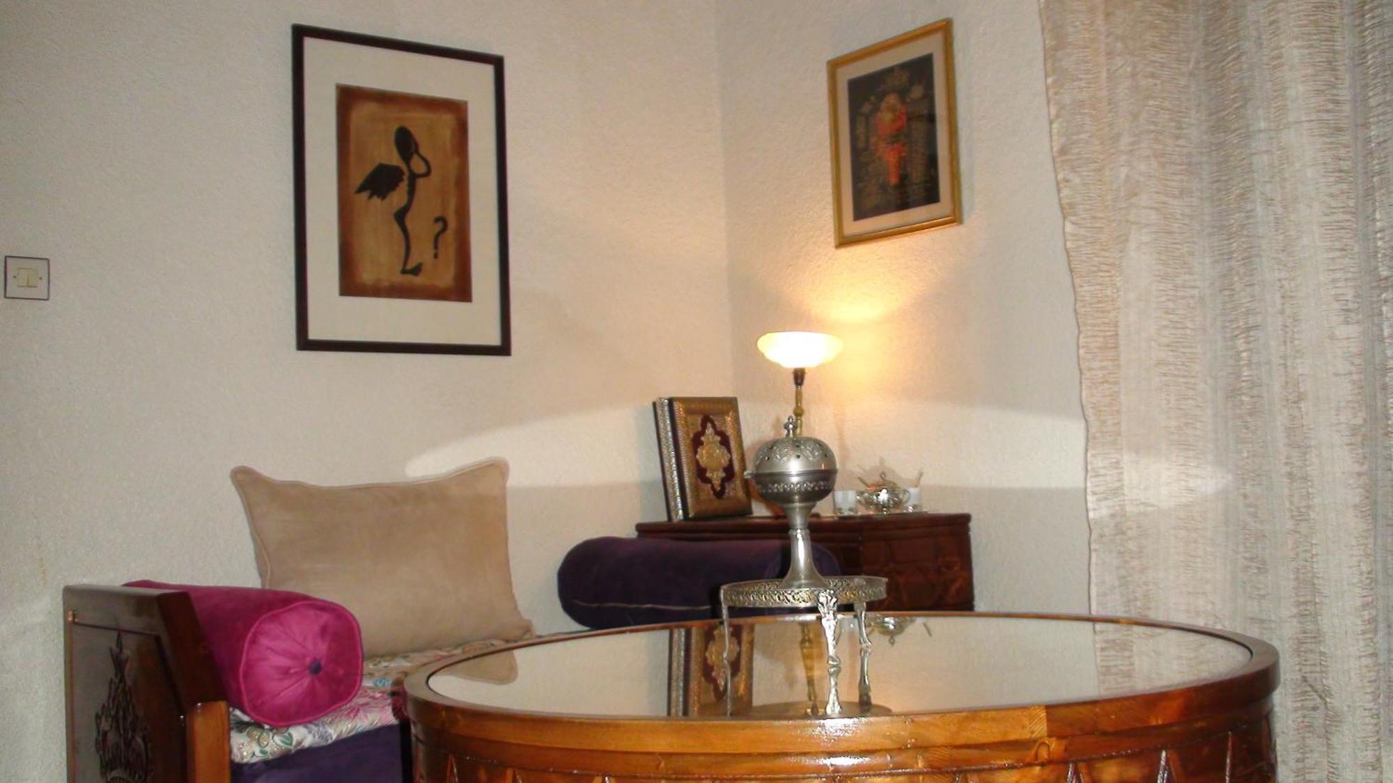 Riad Arambys Ес-Сувейра Номер фото